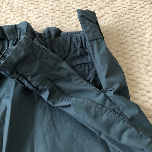 Banana Republic Casual Skirt. Sz 8 - Picture 5 of 7